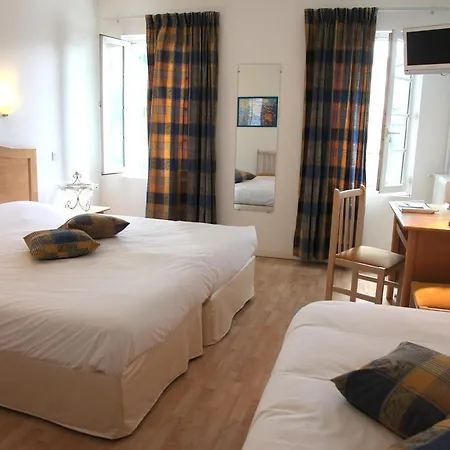 Le Continental Hotel 3*