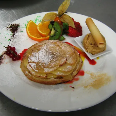 Le Continental Hotel 3*