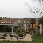 Le Continental Hotel