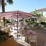 Le Continental 3*