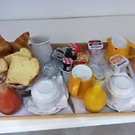 Le Continental Condom