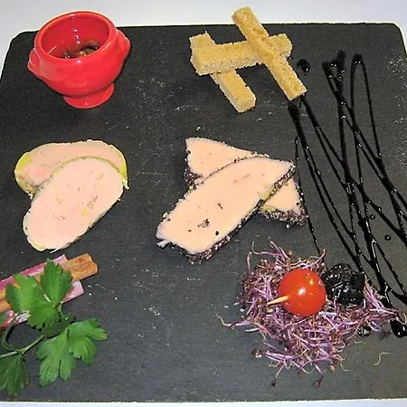 Hotel Le Continental 3*
