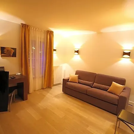 فندق Le Continental 3*