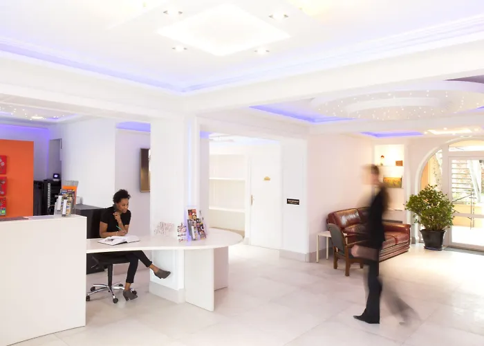 Hotel Le Continental 3*