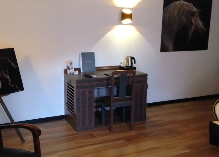 Le Continental Hotel 3*