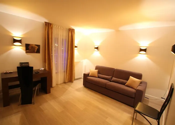 Le Continental 3* Condom